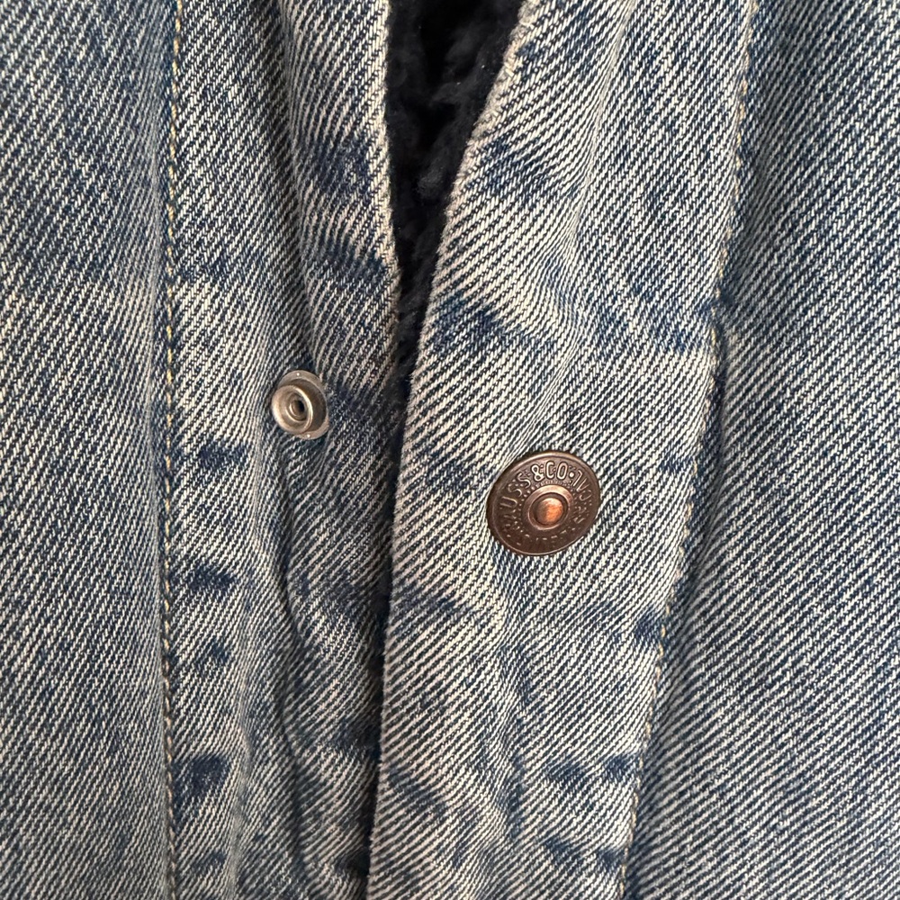 Levi's Navy Blue Sherpa Lined Denim Trucker Jacket - Picture 5 of 9